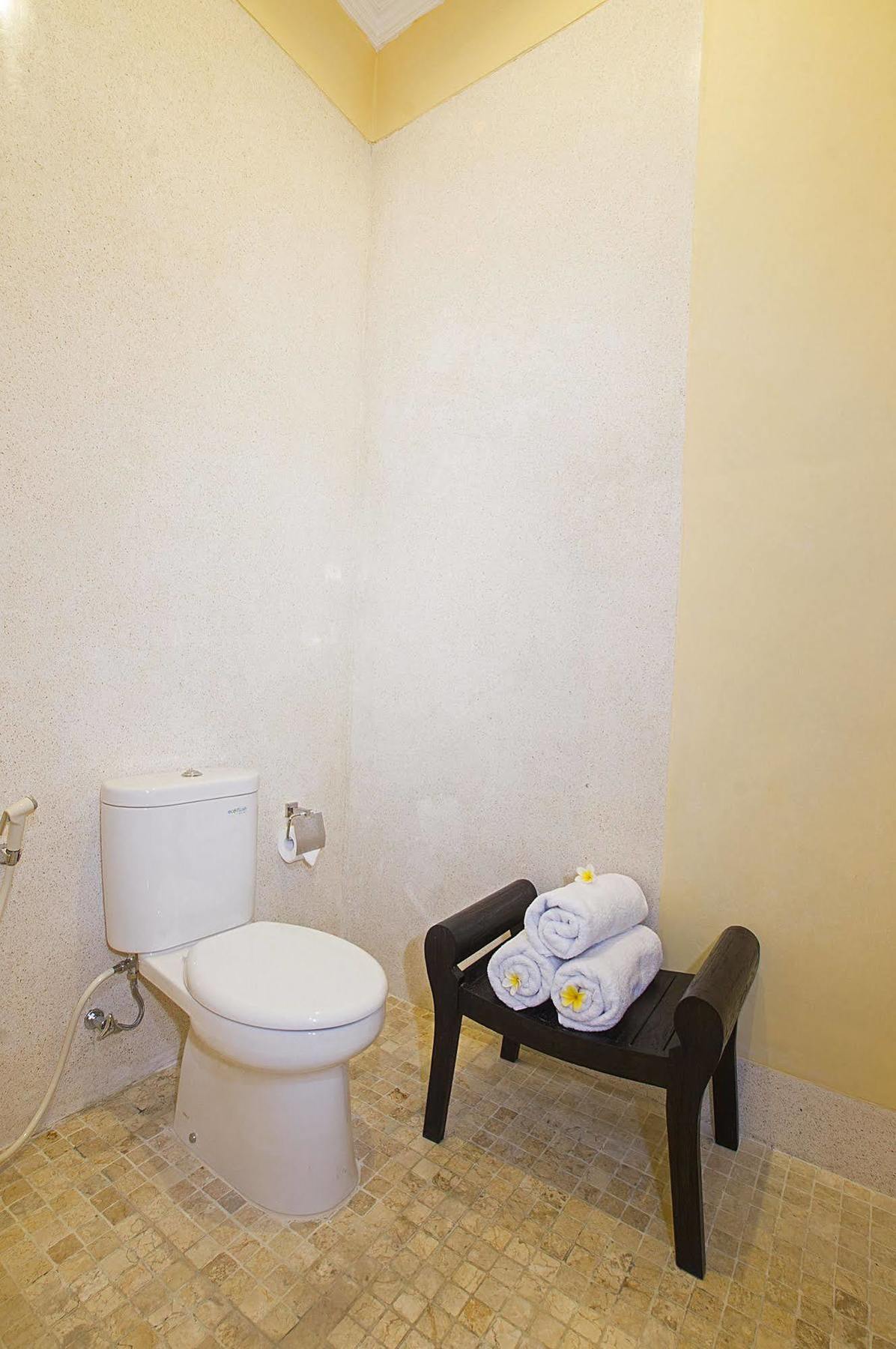 Md Guesthouse By Best Deals Asia Hospitality 세미냑 외부 사진