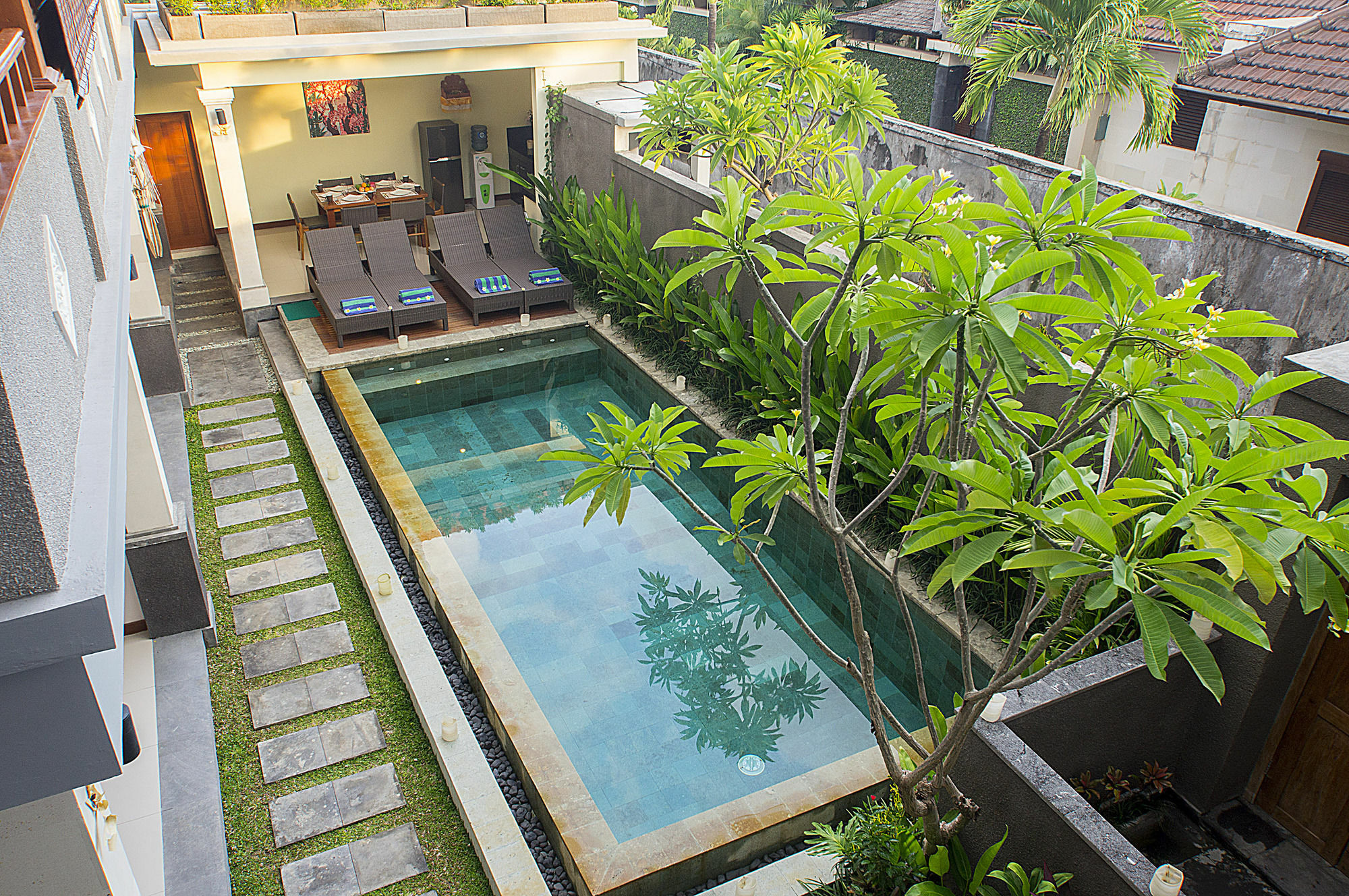 Md Guesthouse By Best Deals Asia Hospitality 세미냑 외부 사진